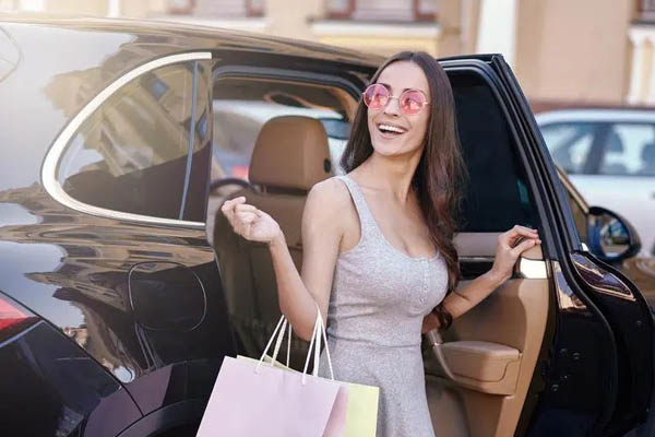 VIP ΜΕΤΑΦΟΡΑ Shopping Transportation