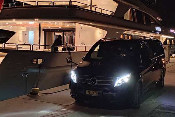 VIP TRANSFER GREECE Crew Transportation